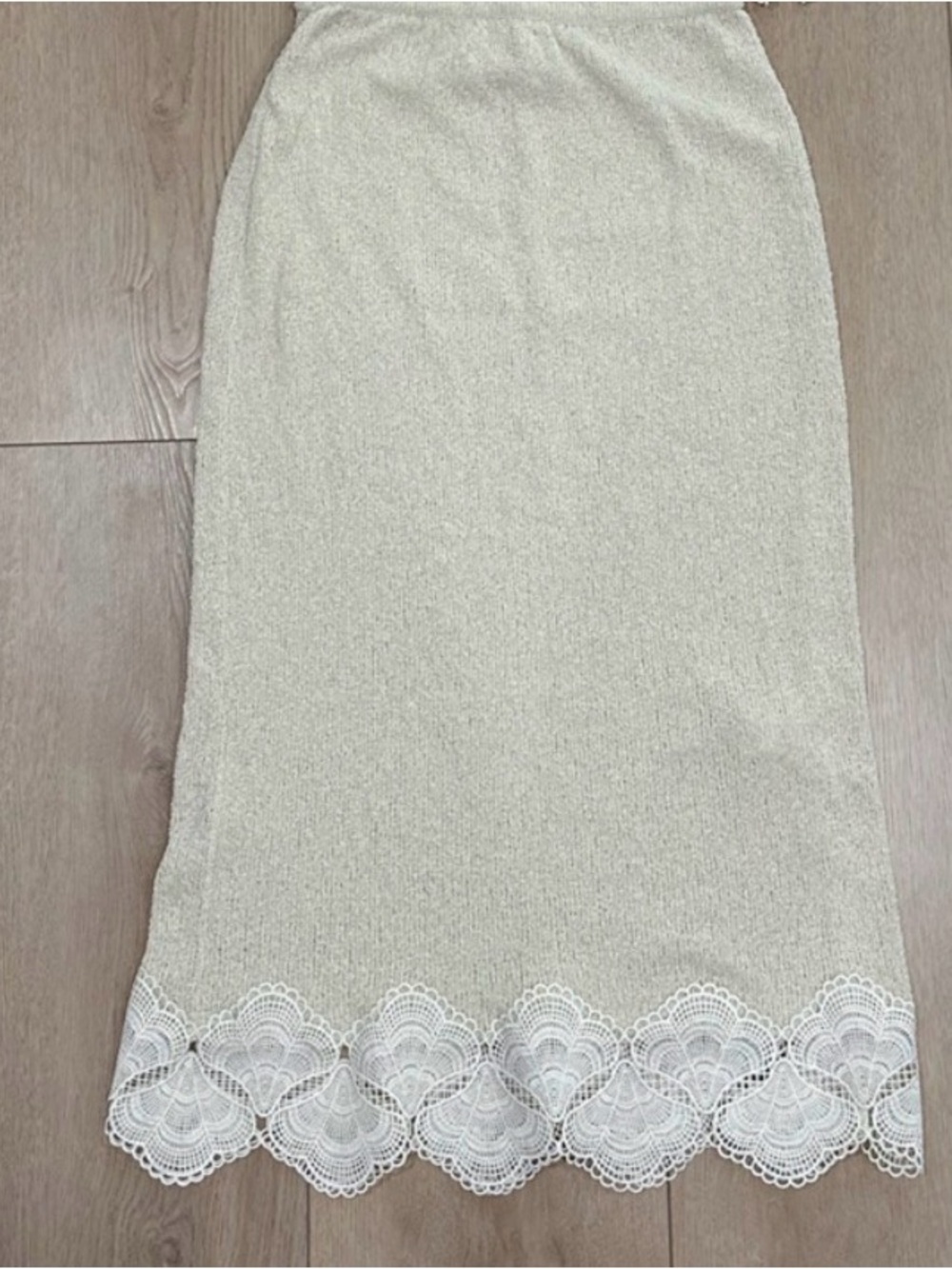 NWT Zara Sand / Cream Midi Knit Skirt with Lace Crochet Trim Size Large 8779/161 - Picture 5 of 7